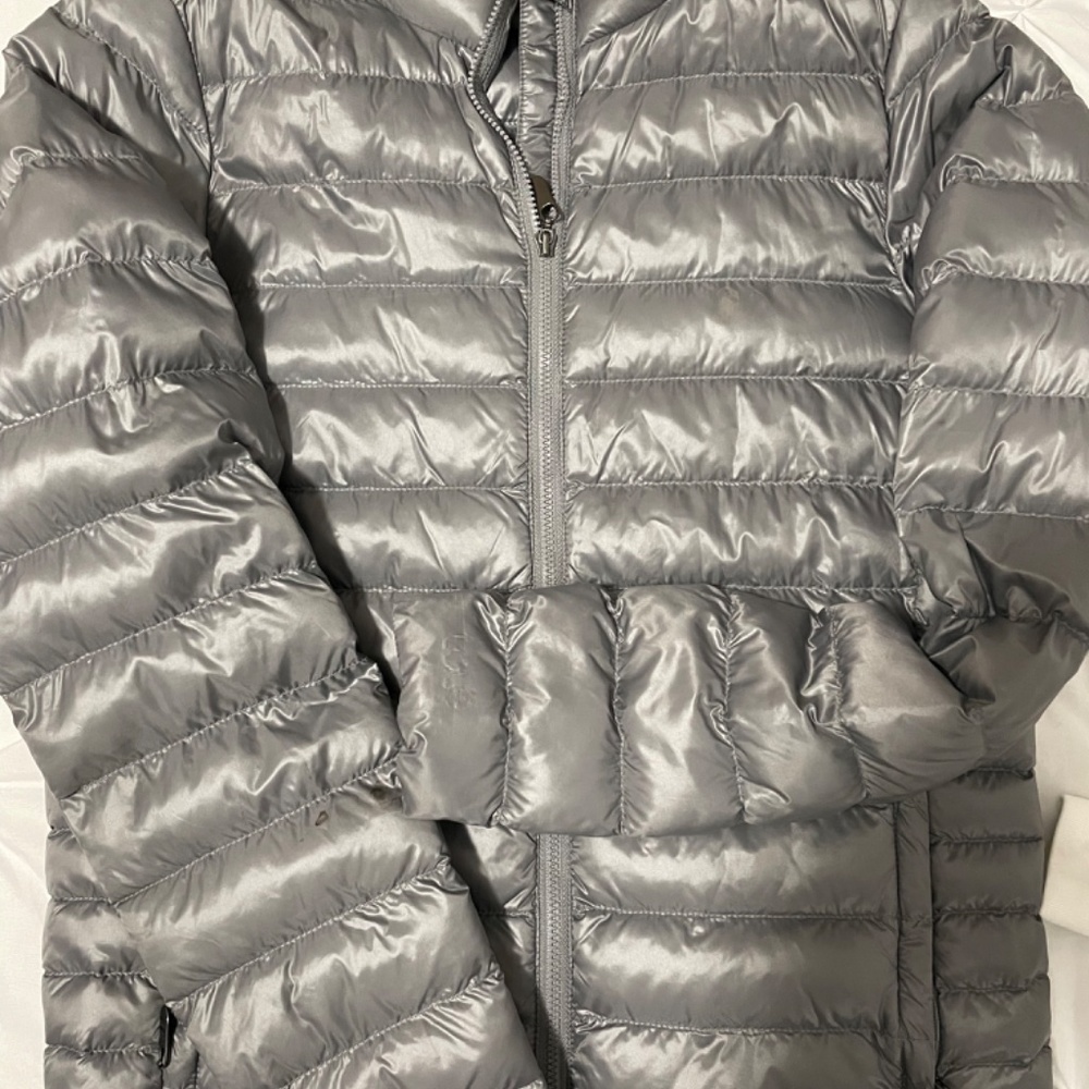 Lolë jacket - Picture 2 of 3